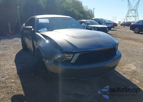 2011 Ford Mustang V6 Premium из США, поврежденный, VIN 1ZVBP8AM2B5166429